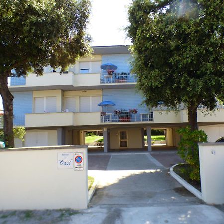 Complesso Oasi Apartment Tirrenia Ngoại thất bức ảnh